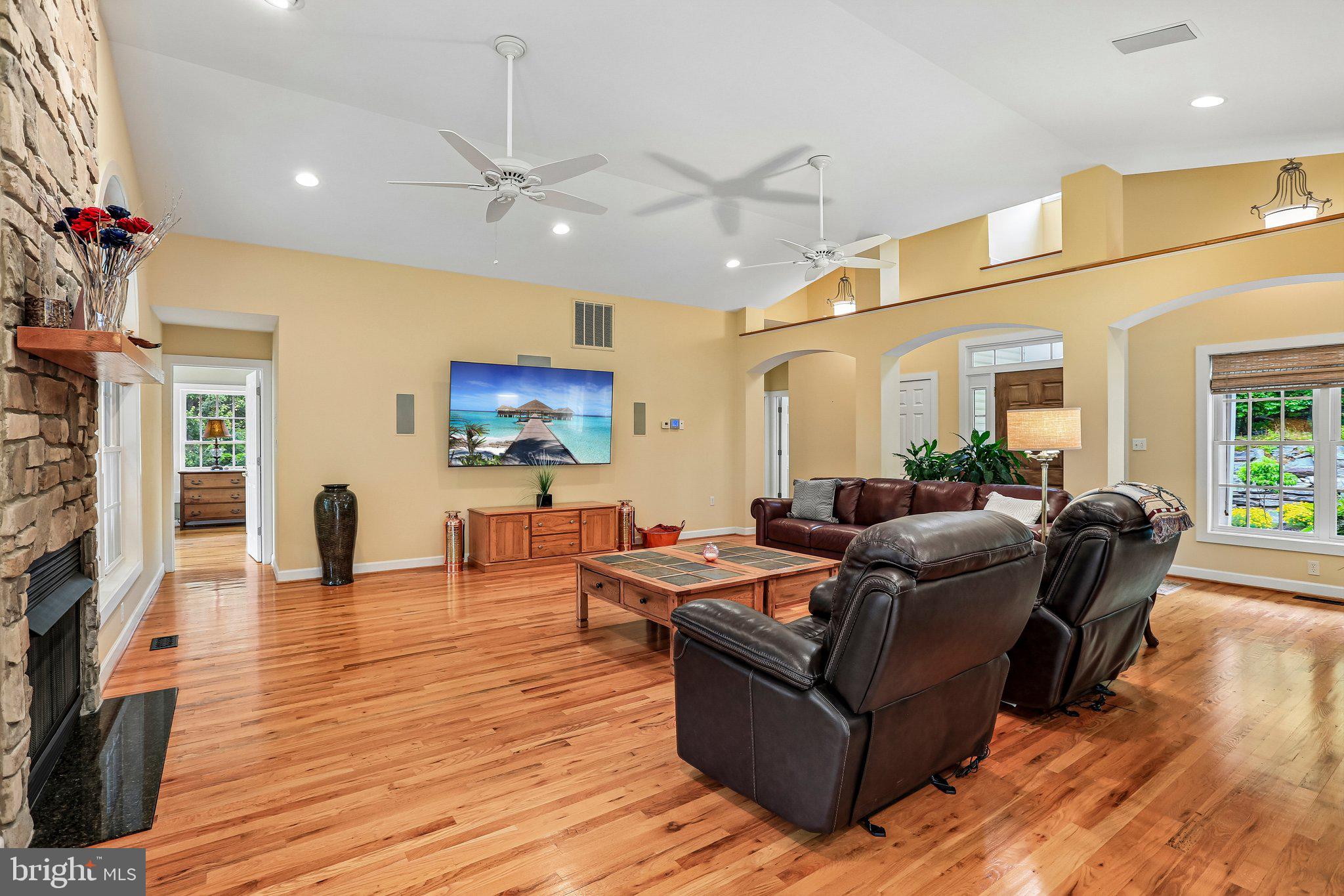 11275 Rum Springs Road Frederick, MD 21702 - Photo 7 of 54