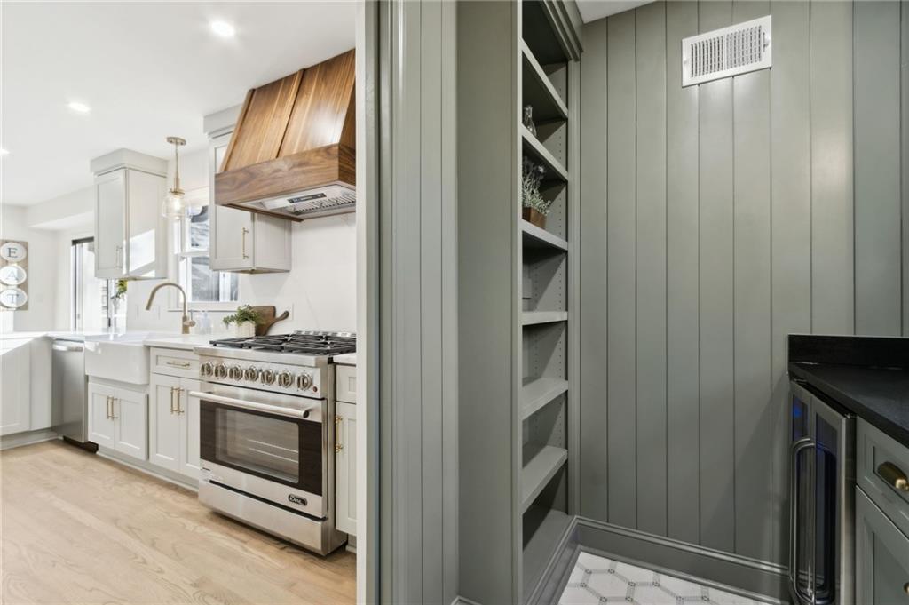 420 Hackberry Court Roswell, GA 30076 - Photo 14 of 35