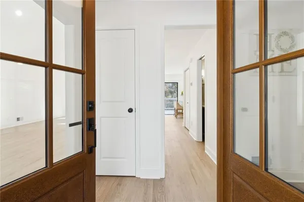 $790,000 | 420 Hackberry Court, Roswell, GA 30076