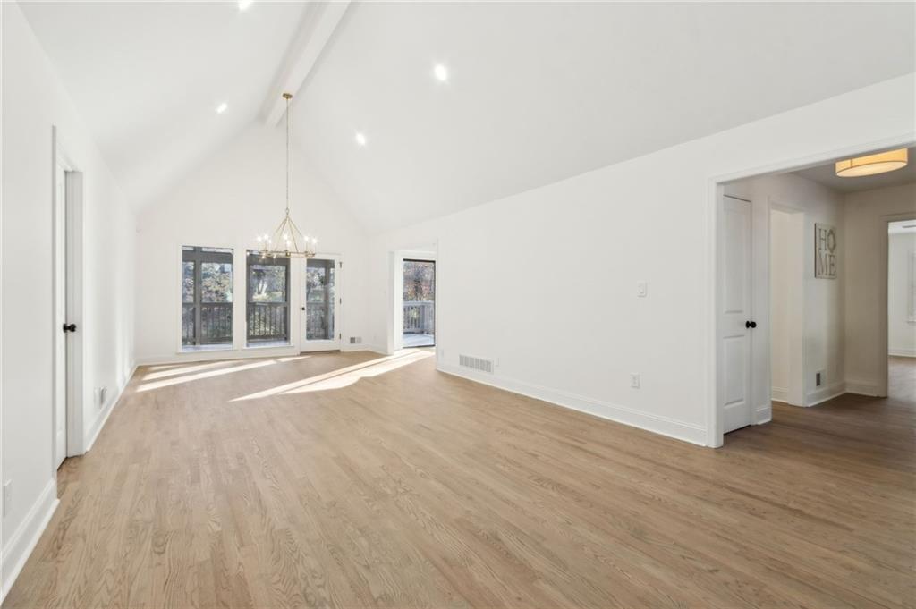 420 Hackberry Court Roswell, GA 30076 - Photo 6 of 35