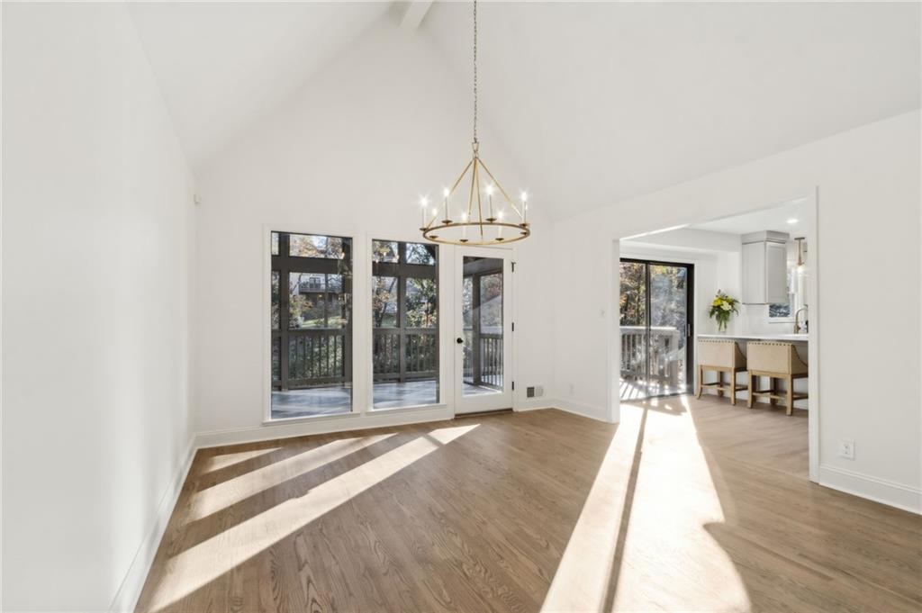 420 Hackberry Court Roswell, GA 30076 - Photo 7 of 35