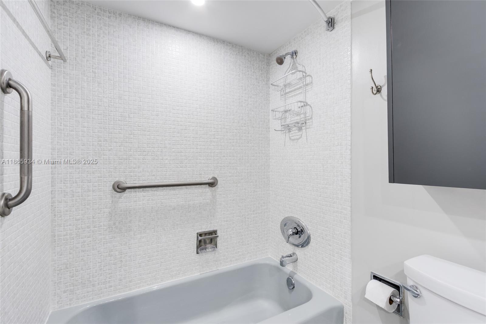 1200 South Ocean Boulevard, Unit 17F Boca Raton, FL 33432 - Photo 26 of 61