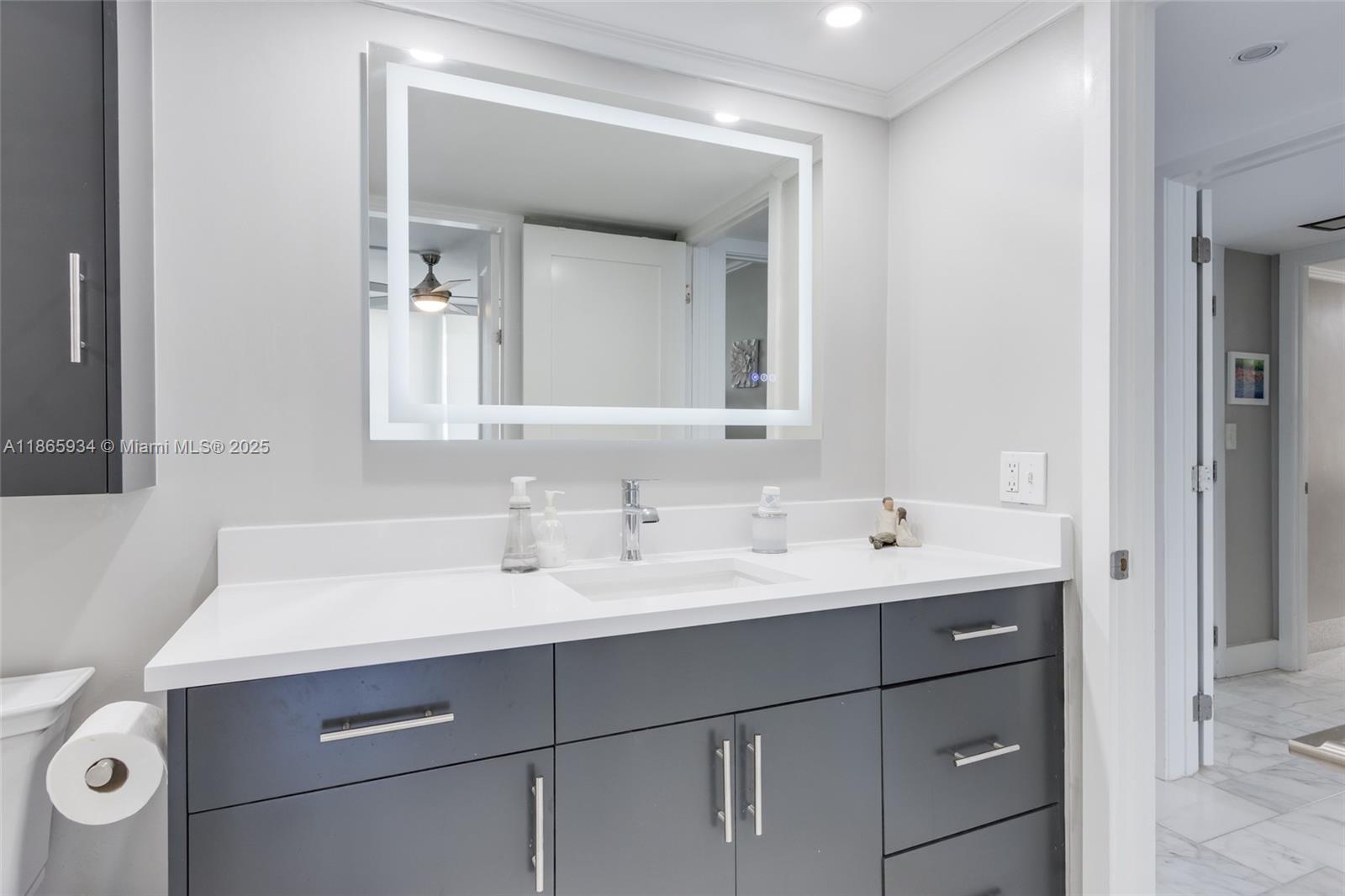 1200 South Ocean Boulevard, Unit 17F Boca Raton, FL 33432 - Photo 30 of 61