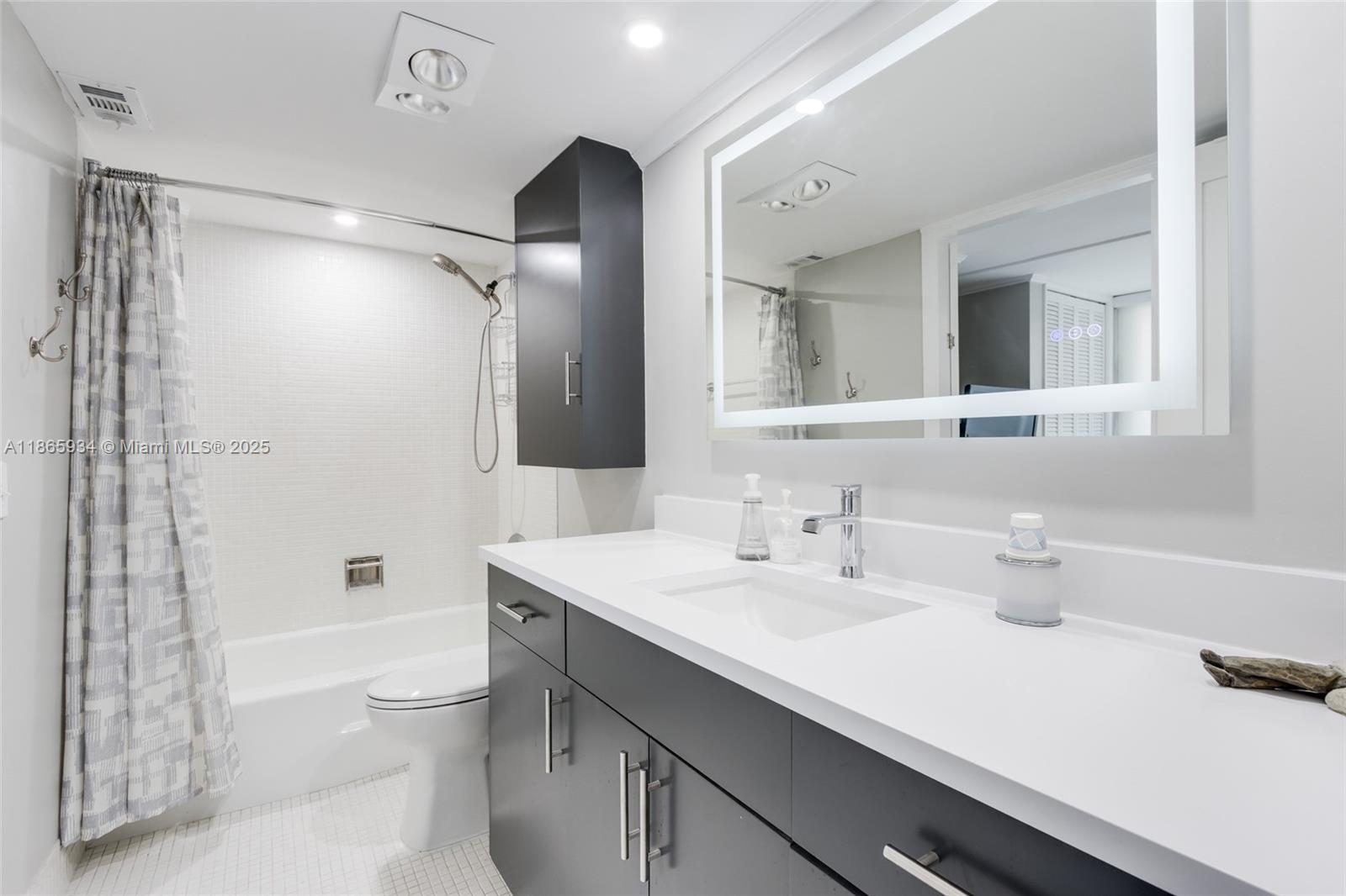 1200 South Ocean Boulevard, Unit 17F Boca Raton, FL 33432 - Photo 31 of 61