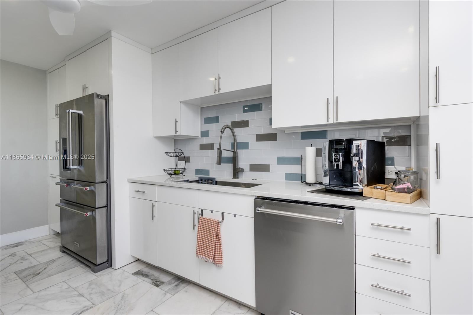 1200 South Ocean Boulevard, Unit 17F Boca Raton, FL 33432 - Photo 8 of 61