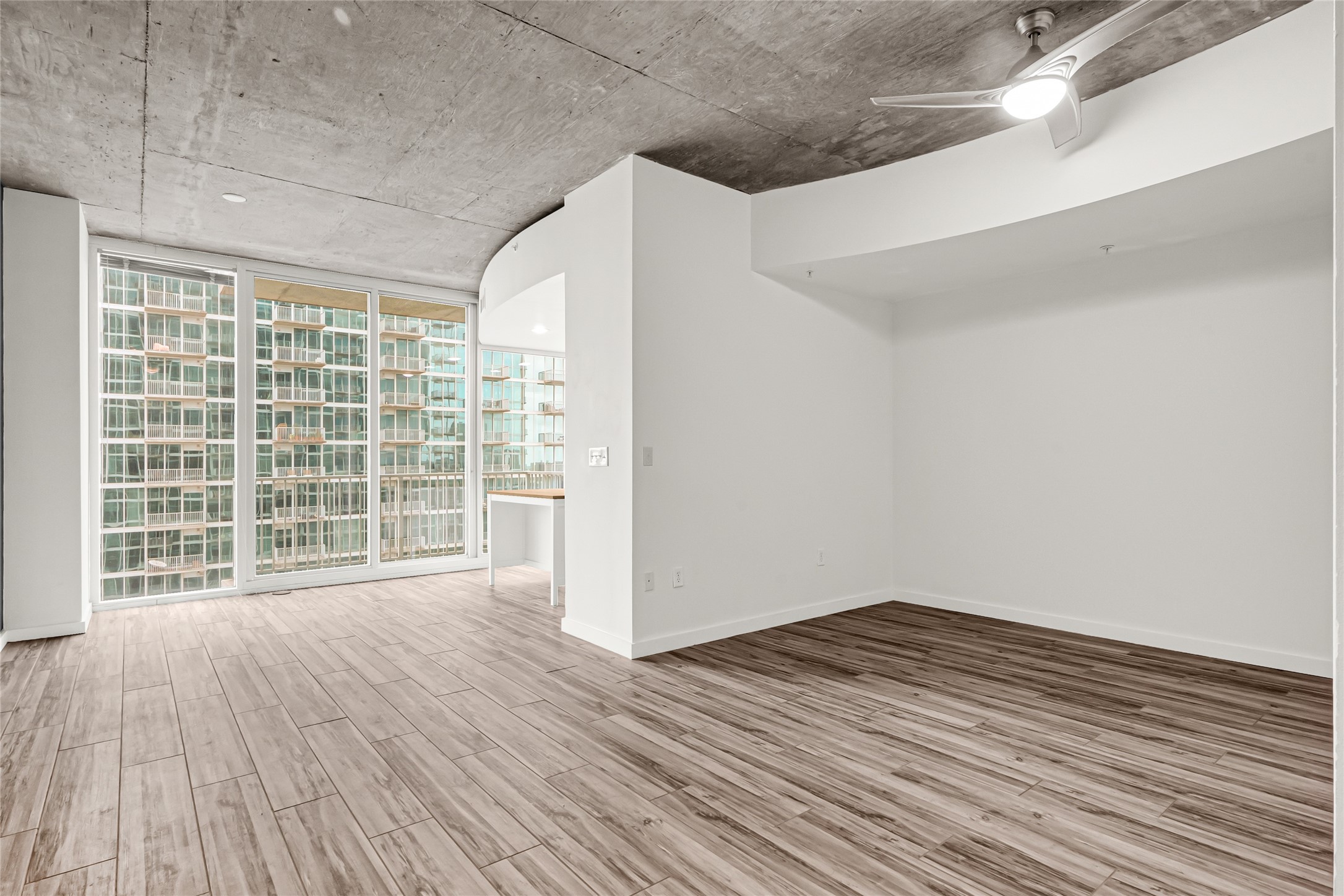 5925 Almeda Road, Unit 11406 Houston, TX 77004 - Photo 8 of 42