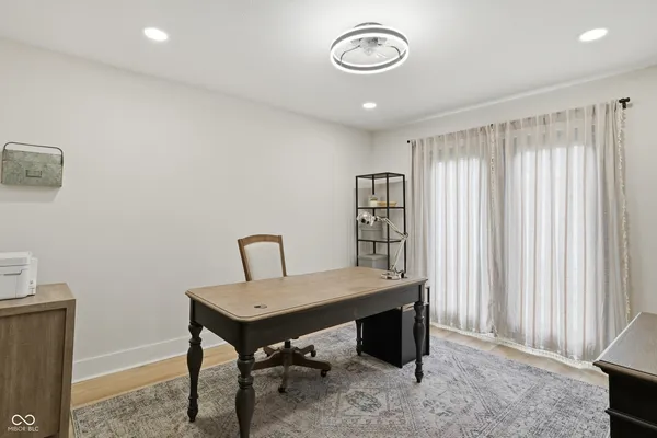 $875,000 | 120 Bayshore Drive, Cicero, IN 46034