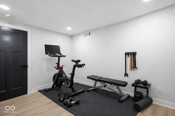 $875,000 | 120 Bayshore Drive, Cicero, IN 46034