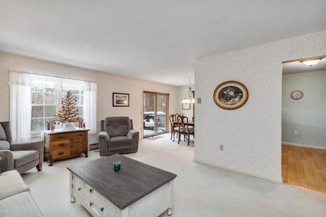 $319,900 | 34 Brickyard Road, Unit 14, Essex Junction, VT 05452