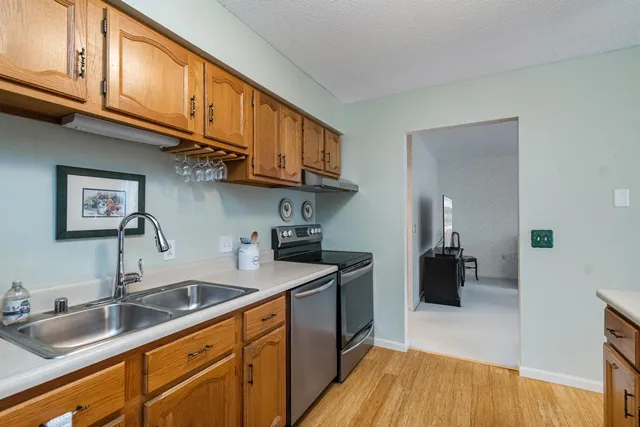 $319,900 | 34 Brickyard Road, Unit 14, Essex Junction, VT 05452