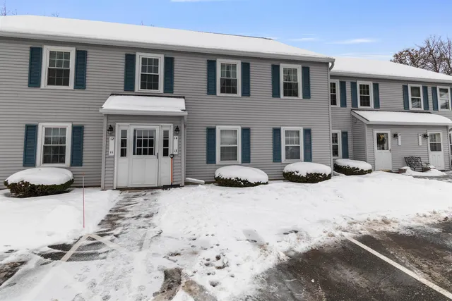 $319,900 | 34 Brickyard Road, Unit 14, Essex Junction, VT 05452