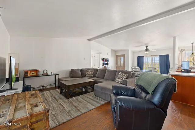 $399,999 | 908 60th Street West, Rosamond, CA 93560