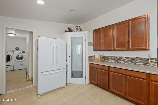 $399,999 | 908 60th Street West, Rosamond, CA 93560