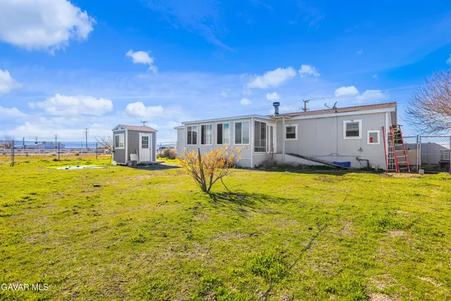 $399,999 | 908 60th Street West, Rosamond, CA 93560