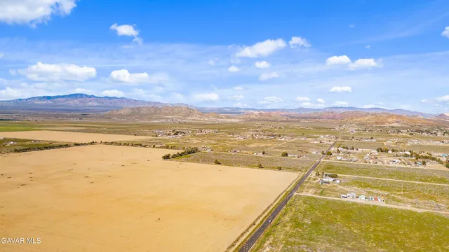 $399,999 | 908 60th Street West, Rosamond, CA 93560