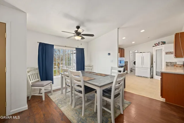 $399,999 | 908 60th Street West, Rosamond, CA 93560