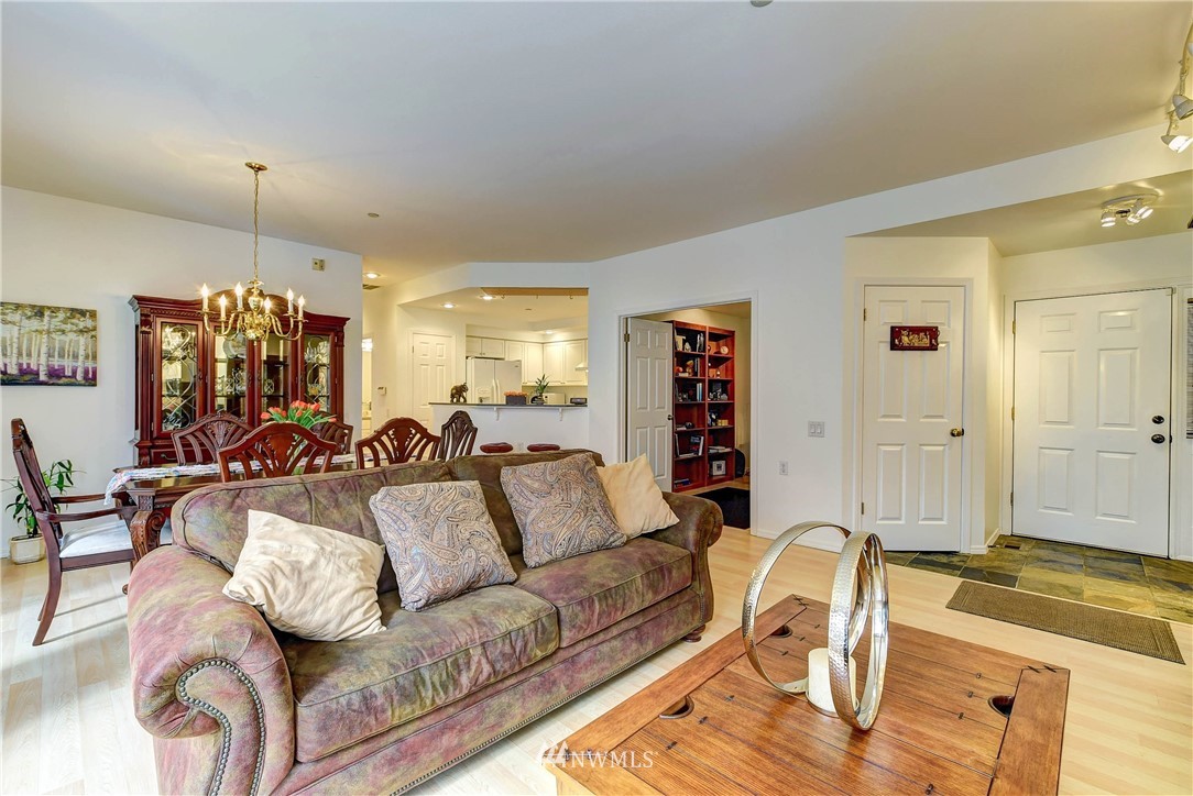 416 228th Street Southwest, Unit G101 Bothell, WA 98021 - Photo 8 of 18 Gallery Image 8