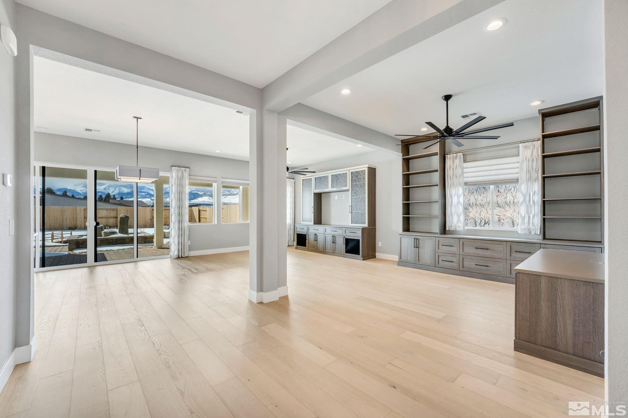 12113 Blacktail Court Reno, NV 89521 - Photo 3 of 40 Photo 3