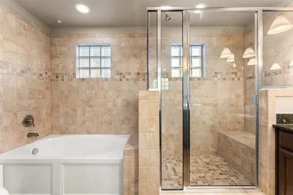 $1,210 | 12205 North Lamar Boulevard, Unit 422, Austin, TX 78753