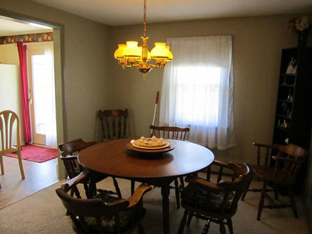 7 Henderson Road Williamstown, MA 01267 - Photo 5 of 11 dining