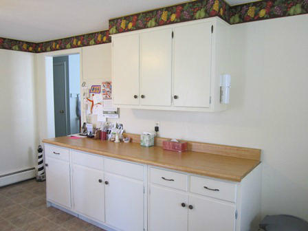 7 Henderson Road Williamstown, MA 01267 - Photo 9 of 11 kitchen2