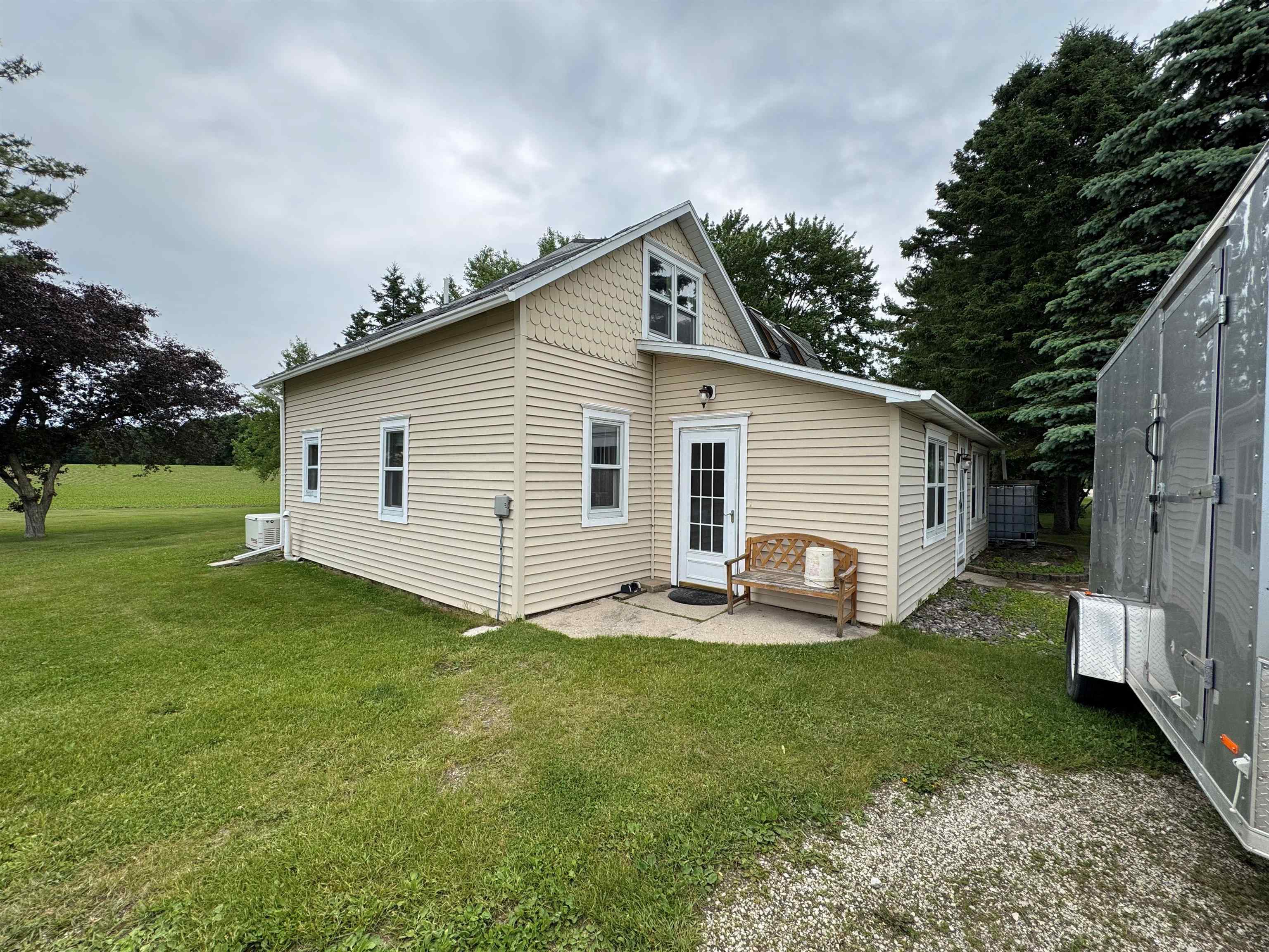 7376 Neils Road Sturgeon Bay, WI 54235 - Photo 2 of 26