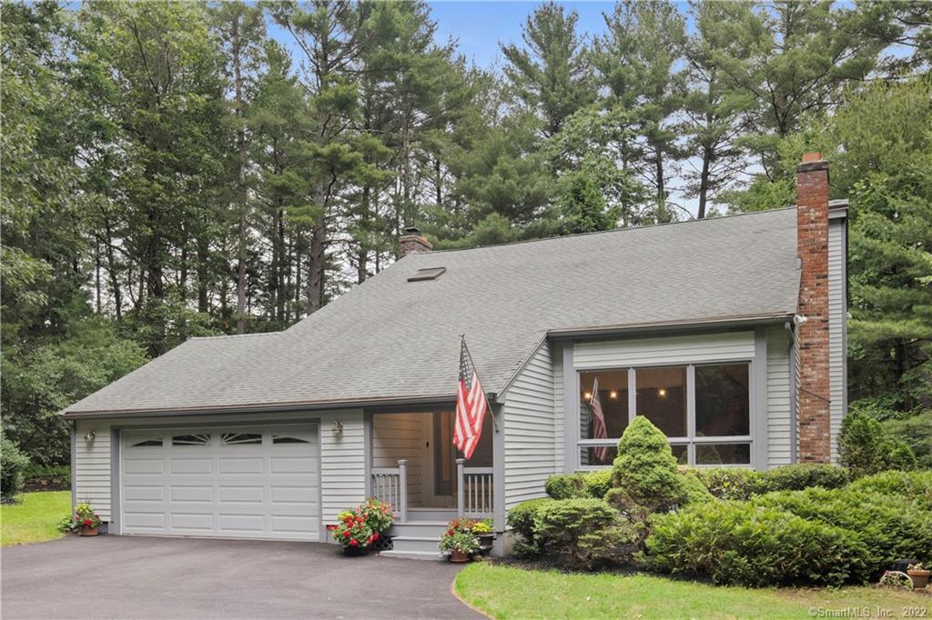 10 Buttonwood Hill Road Canton, CT 06019 - Photo 1 of 1 Curb appeal!