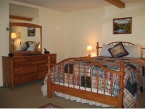 1229 Notchbrook Road, Unit 13AB Stowe, VT 05672 - Photo 6 of 7 Gallery Image 6