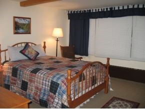 1229 Notchbrook Road, Unit 13AB Stowe, VT 05672 - Photo 7 of 7 Gallery Image 7