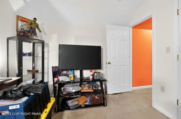 $310,000 | 304 Freedom Lane, East Stroudsburg, PA 18301