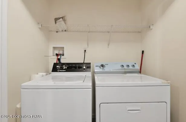 $310,000 | 304 Freedom Lane, East Stroudsburg, PA 18301