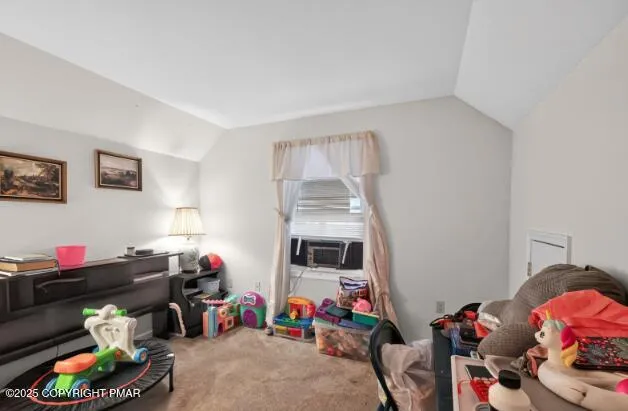 $310,000 | 304 Freedom Lane, East Stroudsburg, PA 18301