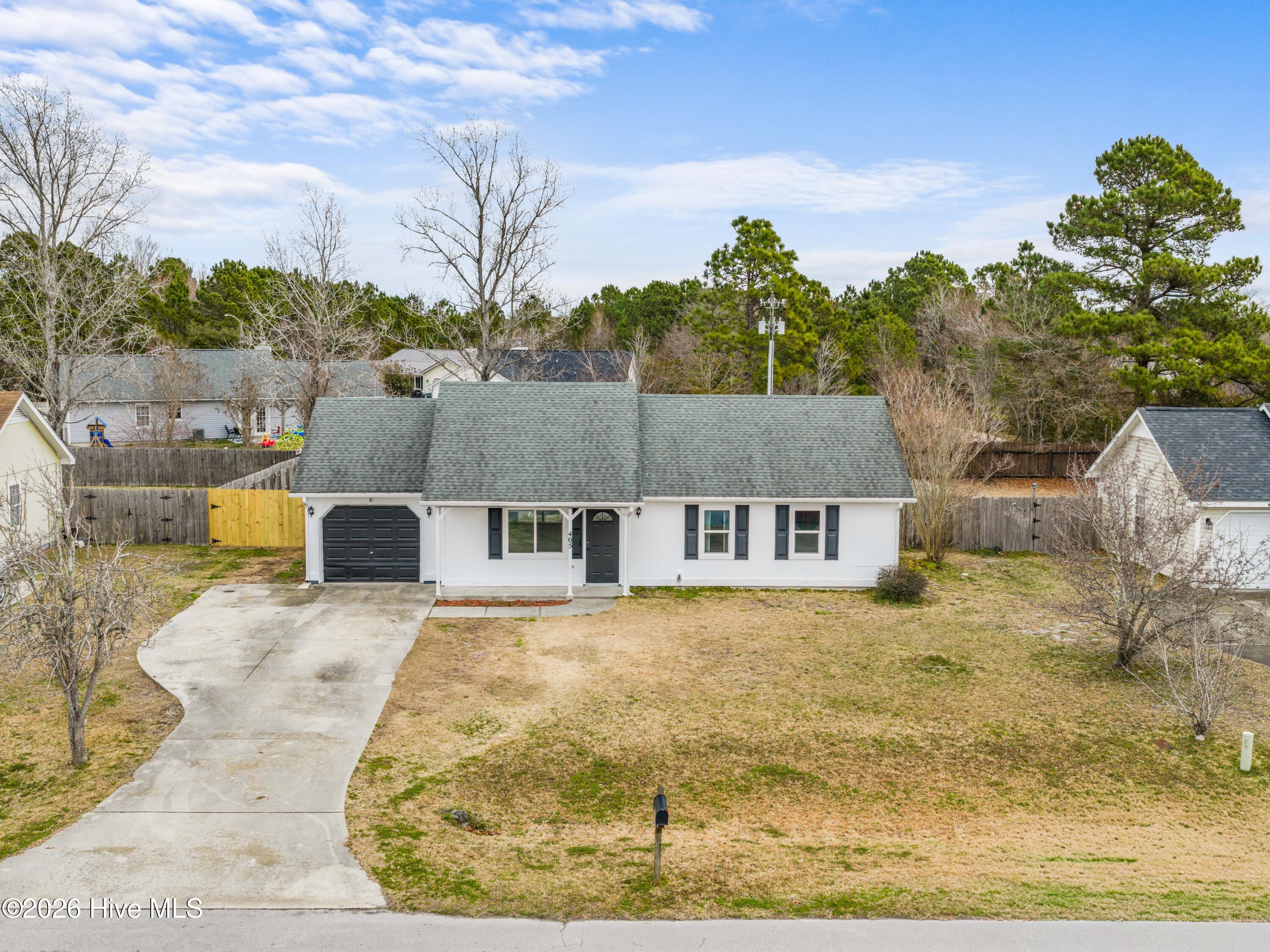 405 Hooks Lane Hubert, NC 28539 - Photo 31 of 40 DJI_20260221102553_0001_D