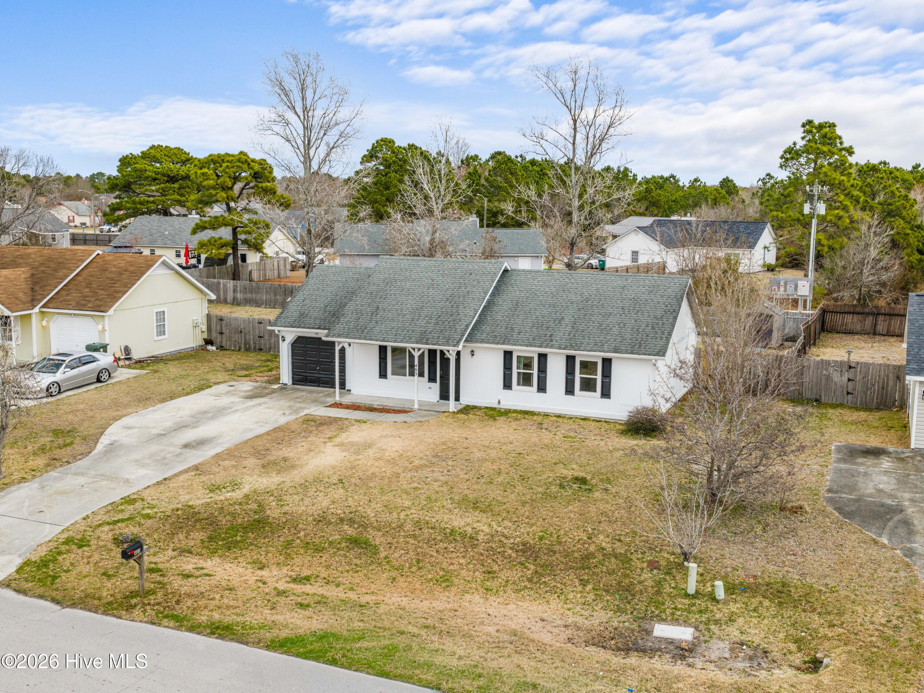 405 Hooks Lane Hubert, NC 28539 - Photo 32 of 40 DJI_20260221102605_0004_D