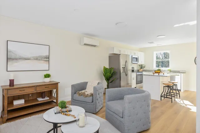 $305,000 | 2 Lucy Lane, Peterborough, NH 03458