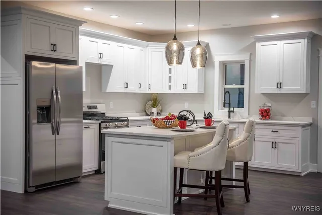 $549,900 | 6220 Versailles Road, Hamburg, NY 14085