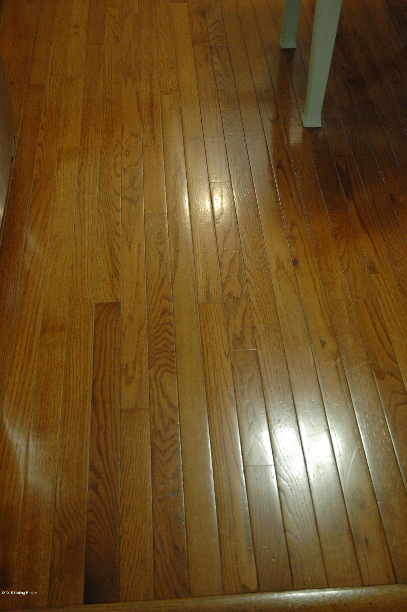 4908 Ulrich Road Jeffersontown, KY 40299 - Photo 15 of 40 Hardwood Flooring