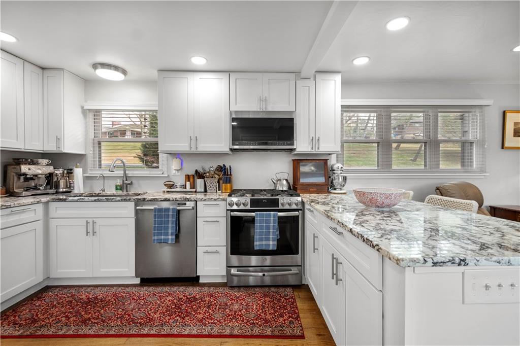11 Thornridge Road Pittsburgh, PA 15202 - Photo 12 of 34 Gallery Image 12