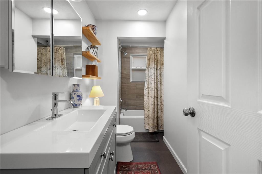 11 Thornridge Road Pittsburgh, PA 15202 - Photo 21 of 34 Gallery Image 21