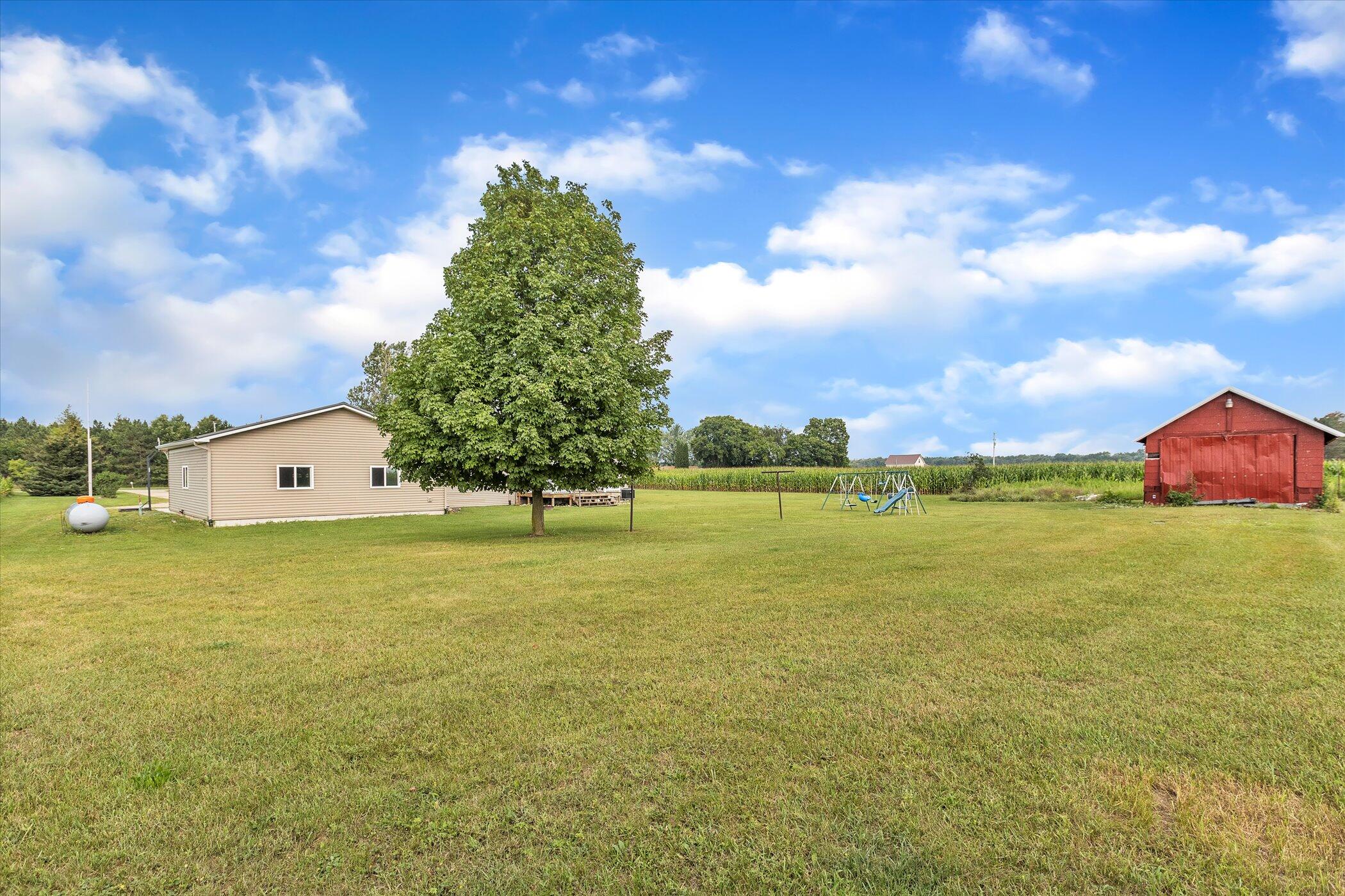 97 South Osborn Road Sumner, MI 48889 - Photo 39 of 50 39-97-S-Osborn-Rd-WindowStill-Real-Estat