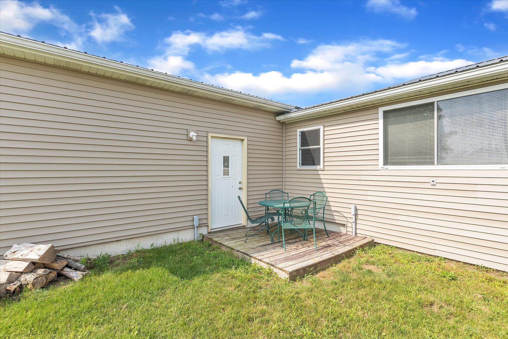 97 South Osborn Road Sumner, MI 48889 - Photo 46 of 50 46-97-S-Osborn-Rd-WindowStill-Real-Estat
