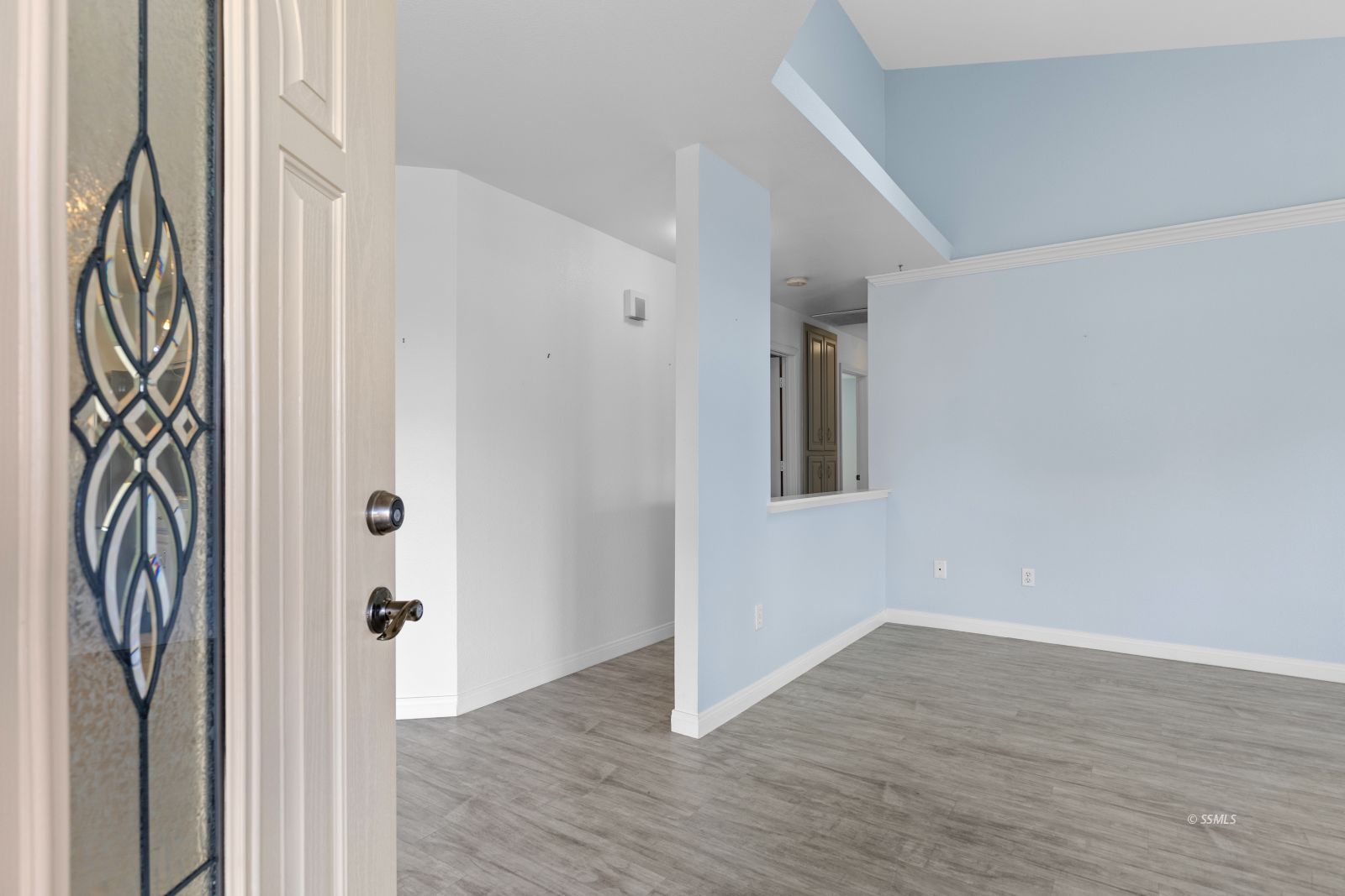 718 Regency Court Ridgecrest, CA 93555 - Photo 8 of 43