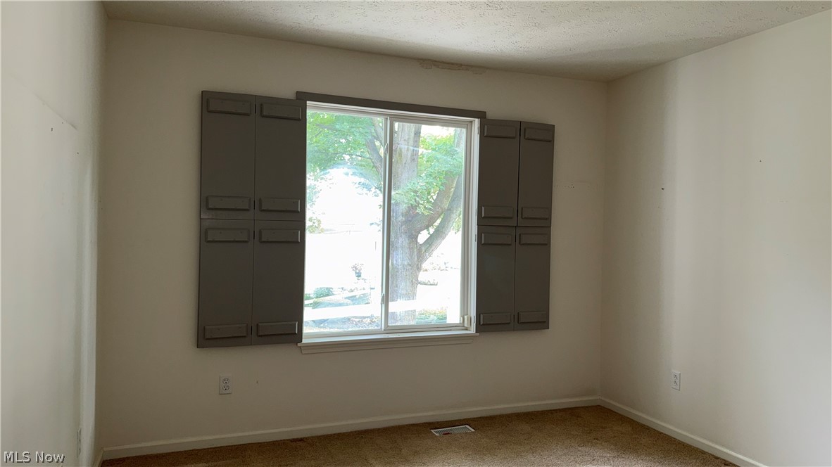 4228 Castle Ridge Akron, OH 44321 - Photo 10 of 14 Gallery Image 10