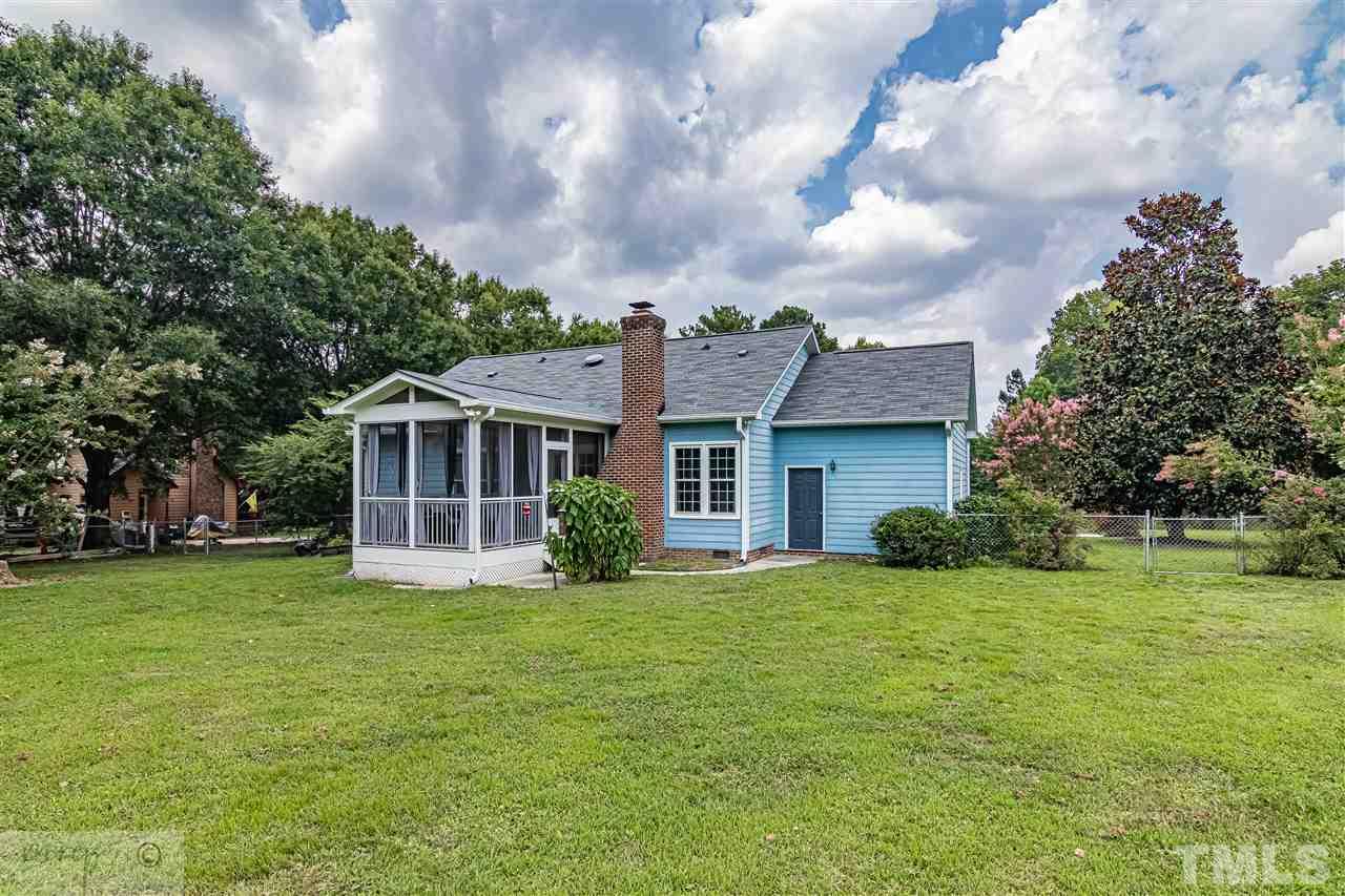 2020 Virginia Dare Place Raleigh, NC 27610 - Photo 3 of 26 Gallery Image 3