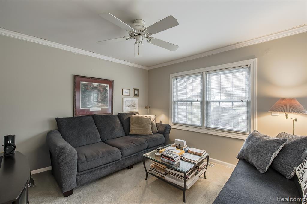 1145 East Fairview Lane Rochester Hills, MI 48306 - Photo 6 of 19