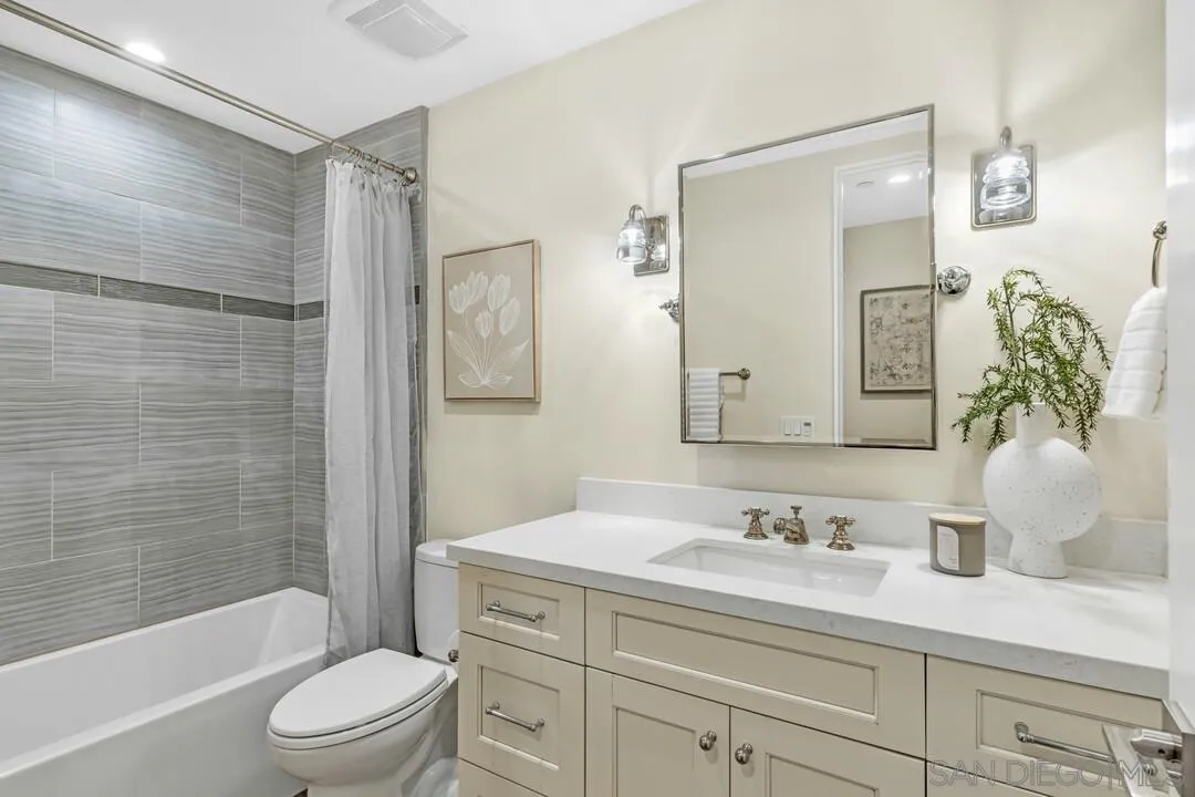 726 Silver Street La Jolla, CA 92037 - Photo 14 of 28