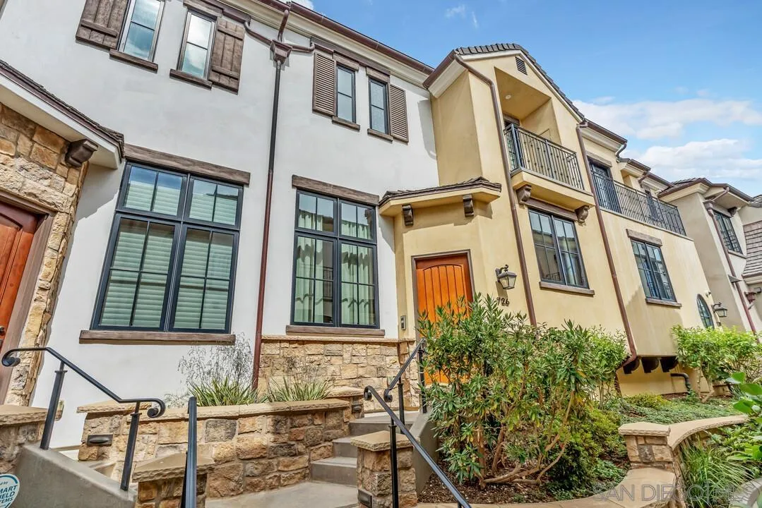 726 Silver Street La Jolla, CA 92037 - Photo 2 of 28