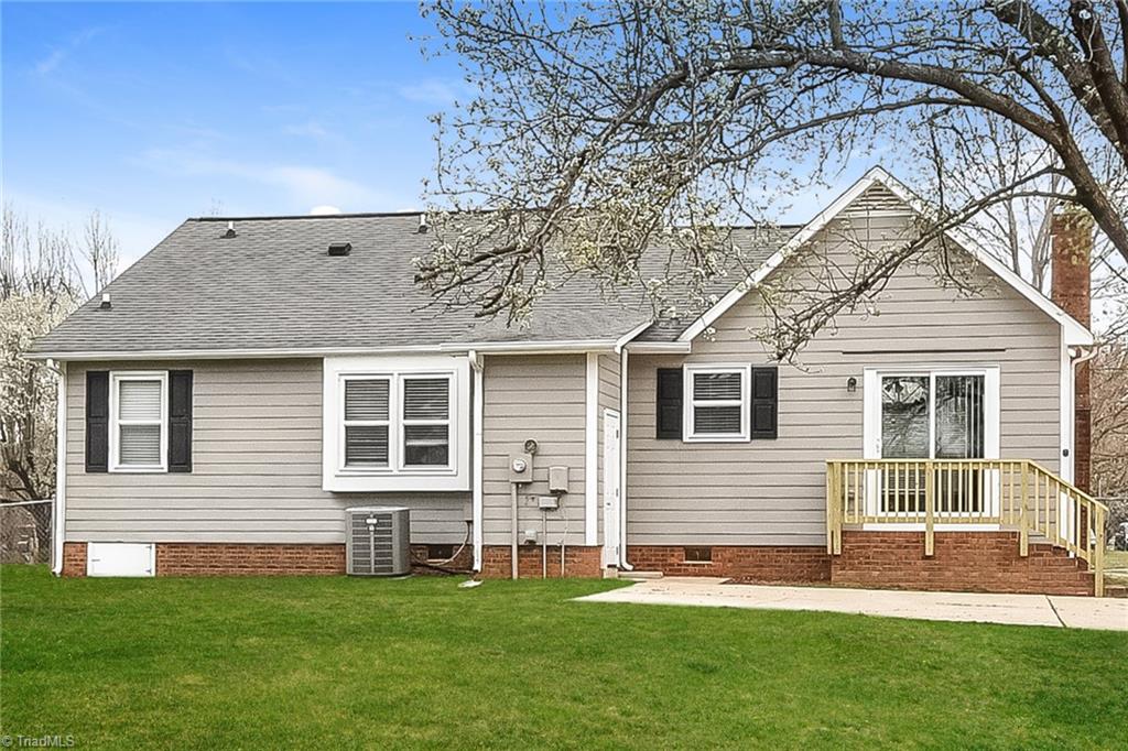 3201 High View Circle Greensboro, NC 27410 - Photo 14 of 16