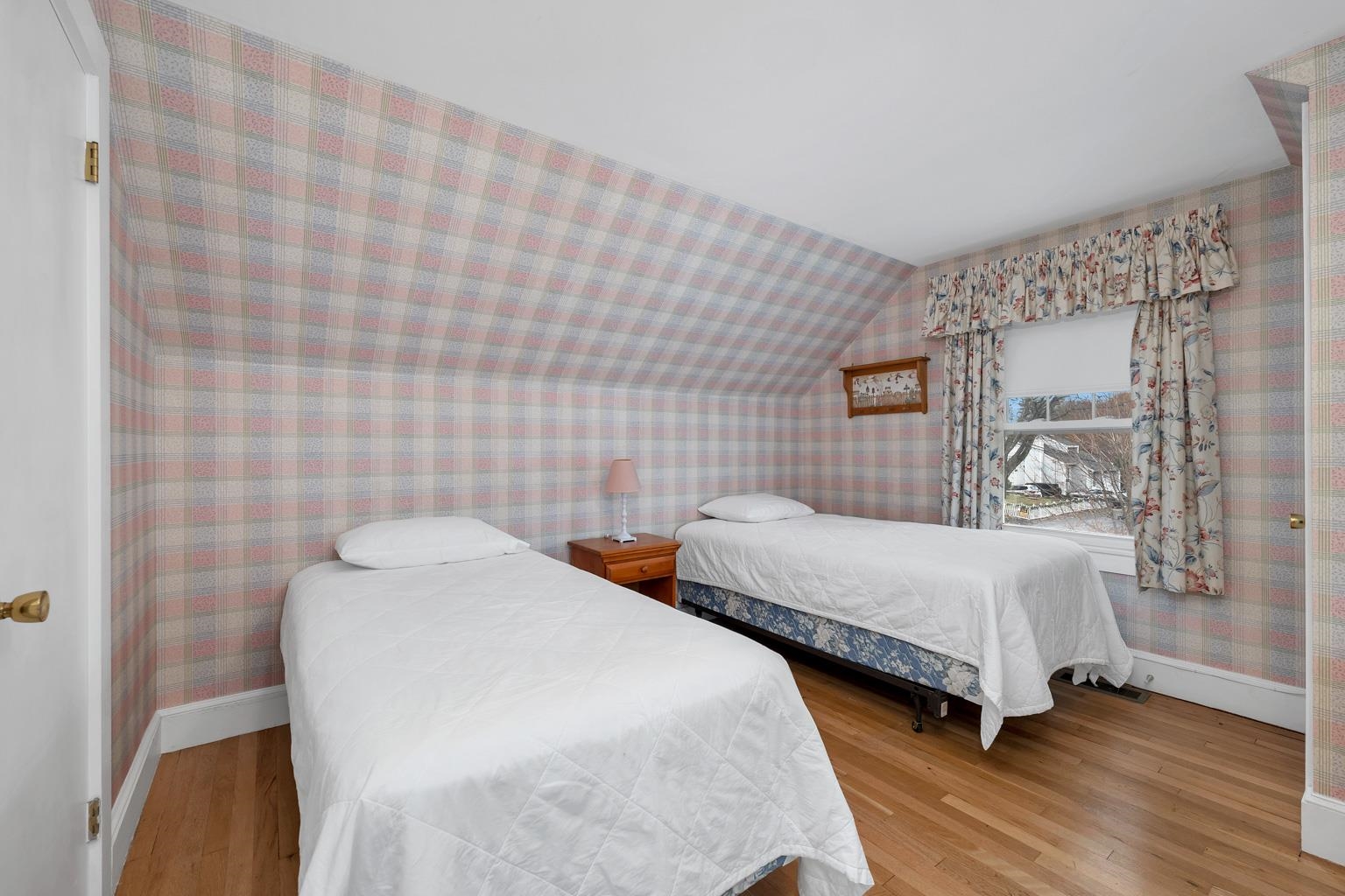 7 Robin Road Rye, NH 03870 - Photo 12 of 34