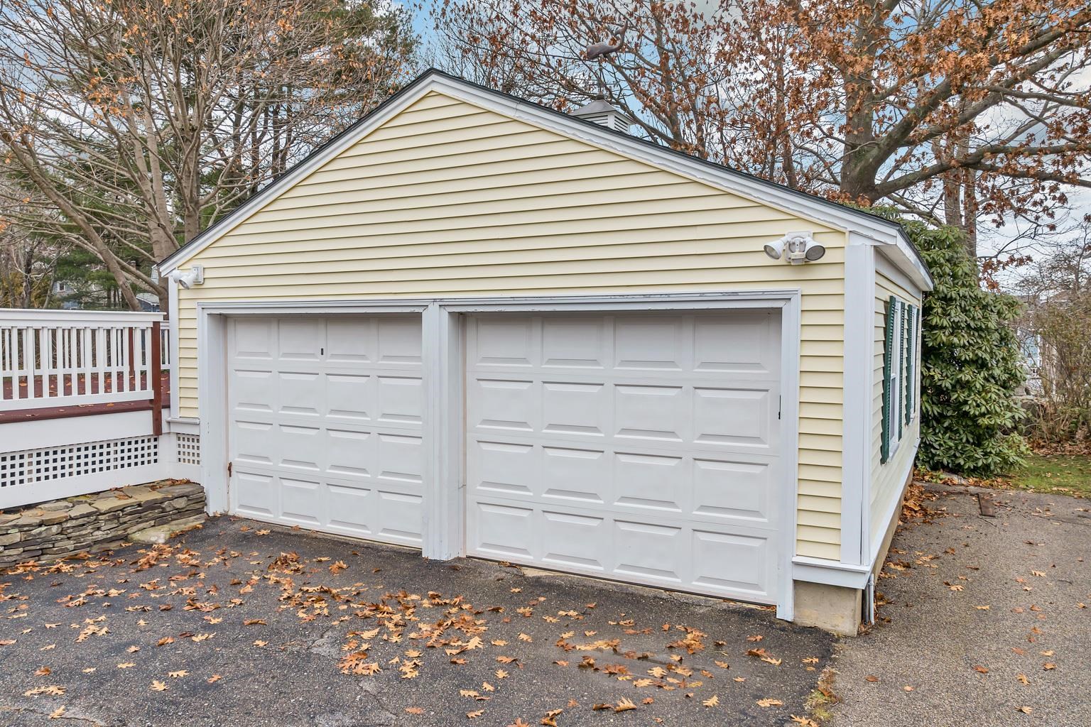 7 Robin Road Rye, NH 03870 - Photo 13 of 34